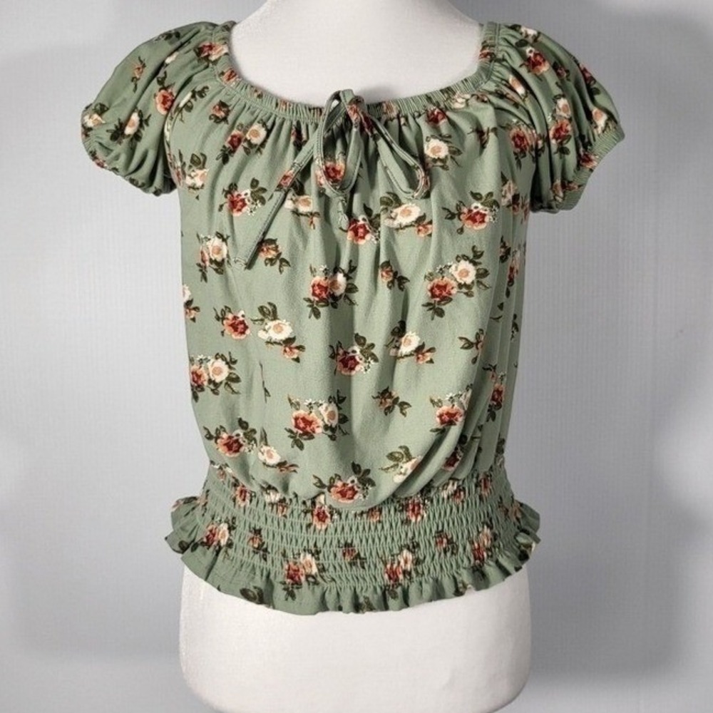 Orange Kiss Sage Green Floral Smocked Peasant Top Short Puff Sleeve Medium